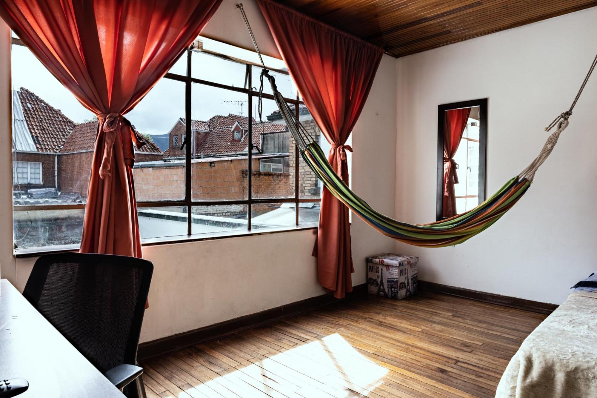 Casa En Bogota Ubicada En Zona Central Exteriör bild
